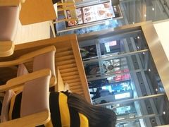 -德克士(虹桥火车站店)