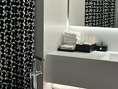 -亚善天籁S酒店(成都太古里旗舰店)