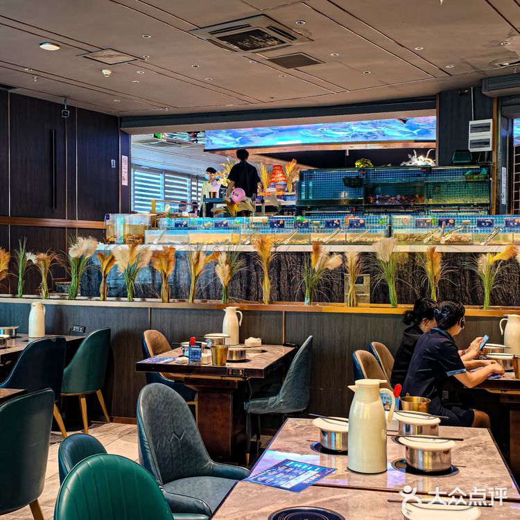 亚顶鲜真有你的!从进门开始嘴没停过……🥲🥲