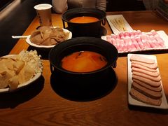 -呷哺呷哺(融创茂店)