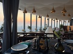 -鲜璟台·地标景观餐厅(上海中心店)