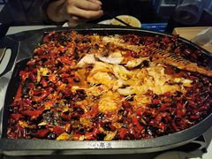 -江边城外烤全鱼(世茂广场店)