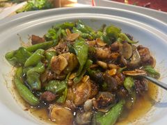 -小红鲸·海鲜餐厅(轸大路店)
