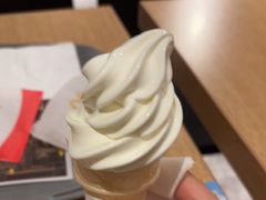 -麦当劳(中山公园龙之梦店)