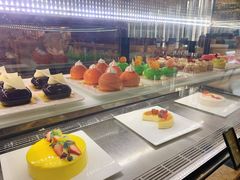 芝士蛋糕-大中华希尔顿酒店-念自助餐·嗨啤·小龙虾