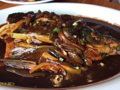 -侬佳蒸菜馆(听潮店)