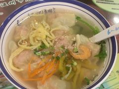 鲜肉馄饨-长人馄饨铺(解放街店)
