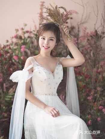 关晓彤同款爱丽丝花园get