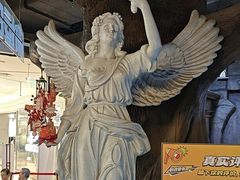 -暴风岛沉浸式体验馆(百联世纪店)