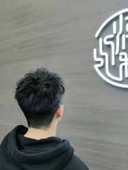 -川和潮人