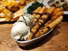 油条冰淇淋-金牌老碗时尚陕菜(王府井百货店)