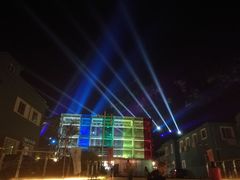 -百里峡七彩艺术小镇