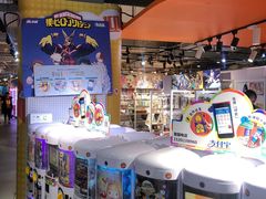 -IPSTAR潮玩星球(西单华威潮铺街店)