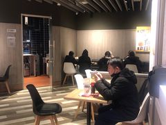 -肯德基(中纬店)