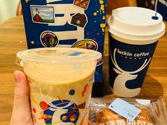 -瑞幸咖啡(江汉路中山大道店)