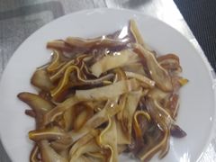 猪耳-Da Wan Mian 大碗面