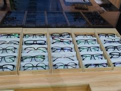 -无界眼镜MaxLess(滨江星光大道店)