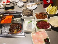 -海底捞火锅(安吉万达店)