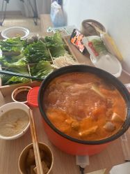 -玥禧月子会所·英协路店