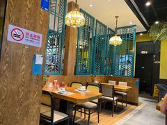 -黄泥岗·地道湖北菜(奥特莱斯店)