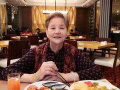 -上海西藏大厦万怡自助餐厅(徐汇店)