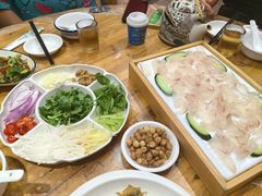 -官塘锋记鱼生·生腌·砂锅粥(牌坊街店)