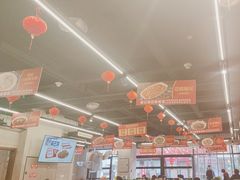 -洪霞餐馆·川菜·鲜货现炒(两江春城店)