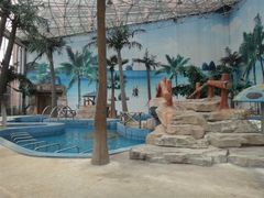 -金孔雀温泉旅游度假村