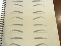 -金夫人化妆摄影职业培训学校