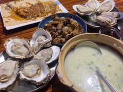 -蚝堡海鲜·威海菜·海肠捞饭·烧烤·亚洲吃蚝公司(幸福门店)
