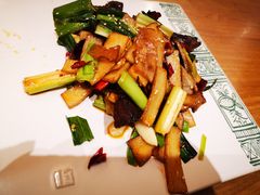 杏鲍菇炒牛肉-云海肴·汽锅鸡·云南代表菜(东坝金隅店)