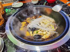 -边江铁锅炖鱼(振八街店)