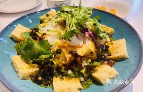 Hu's Rice Noodles