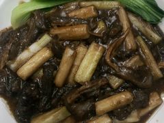 -鲁班小馆(政四街店)