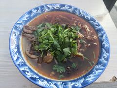 -白老大羊杂碎稍麦