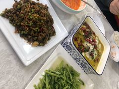 -聚丰园•湖鲜餐厅(阿红私房菜梅石路店)