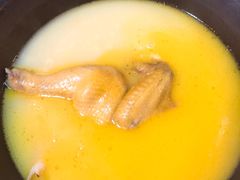 -鲜入围煮花胶鸡海鲜火锅