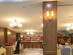 -鹏城人家海鲜酒家·23年老字号(较场尾店)