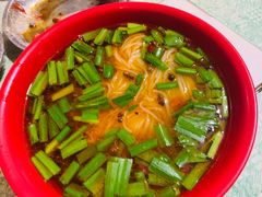 -梁老三麻辣鸡头总店