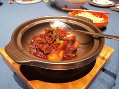 黄鱼鲞目鱼红烧肉-三利音·玖弄小鲜(浦东嘉里城店)