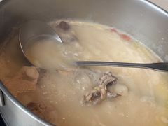 -煲王粤菜餐厅(中侨中心店)