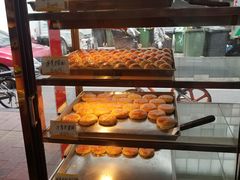 -香港元朗荣华月饼(十八甫路店)