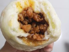 奥尔良鸡腿包-老陶包子铺(南大西南村店)