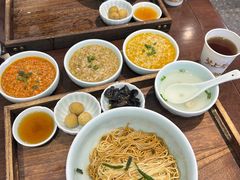 -蟹上黄·蟹黄面·江南糖水(人民广场店)