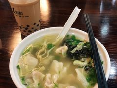 鸡汁小馄饨-赤酱红油(家乐福店)