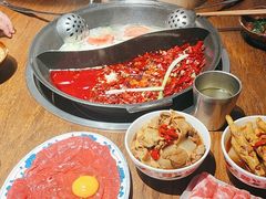 -萍姐火锅·公路夜市(武汉首店)