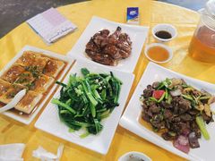 -烧鹅妹饭店