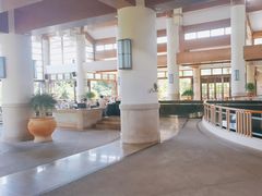 -亚龙湾喜来登·美景台大堂吧