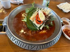 -喇喇排骨火锅·传统韩式脊骨汤(望京西园总店)