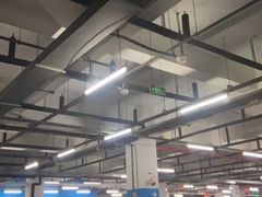 -虹桥火车站-停车场